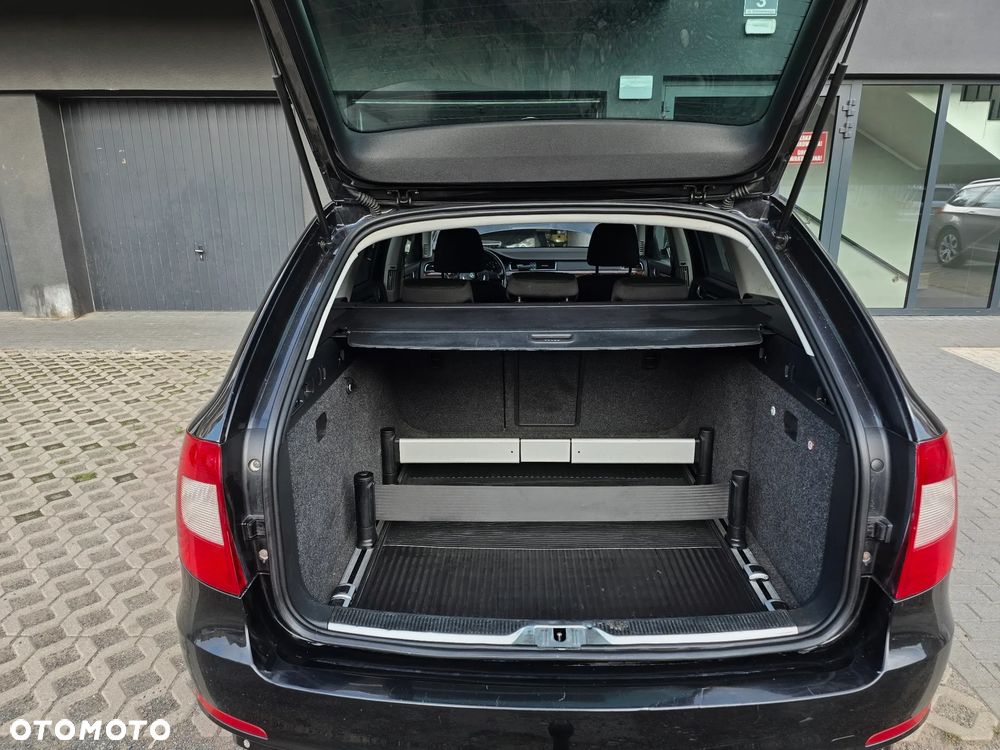 Skoda Superb 2.0 TDI Platinum DSG - 8