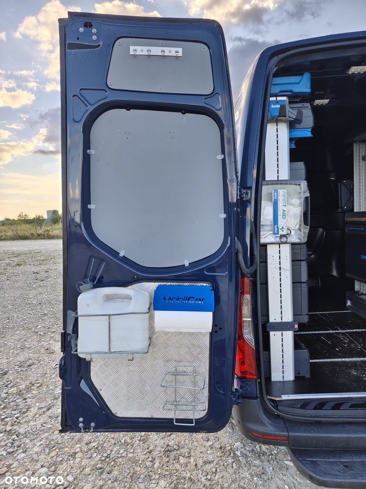 Mercedes-Benz Sprinter - 7