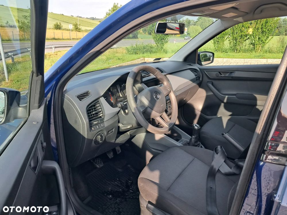 Skoda Fabia 1.0 Active - 8