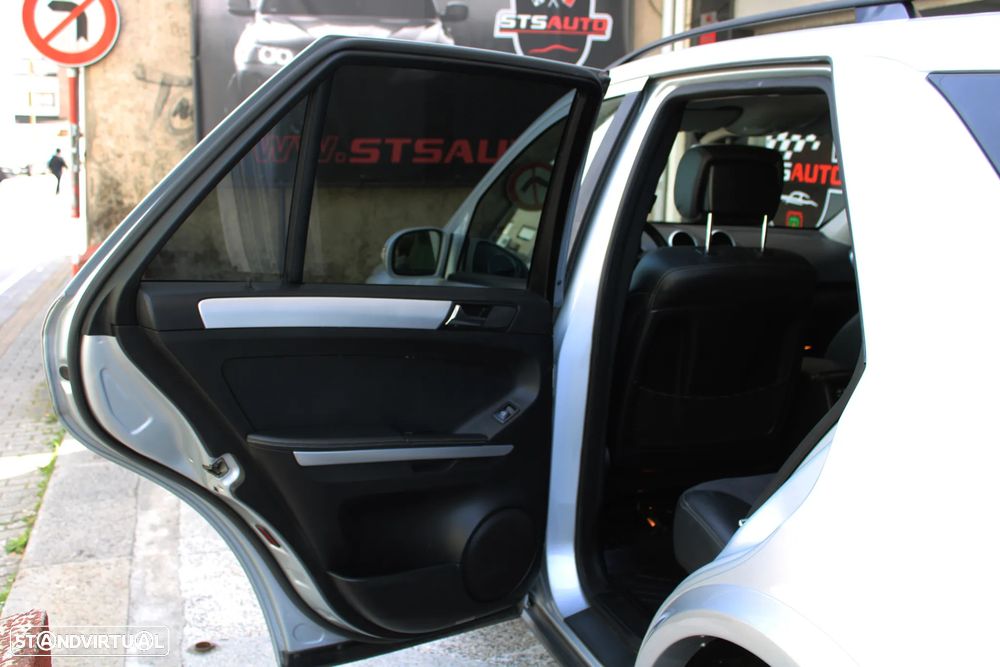 Mercedes-Benz ML 320 CDI - 25