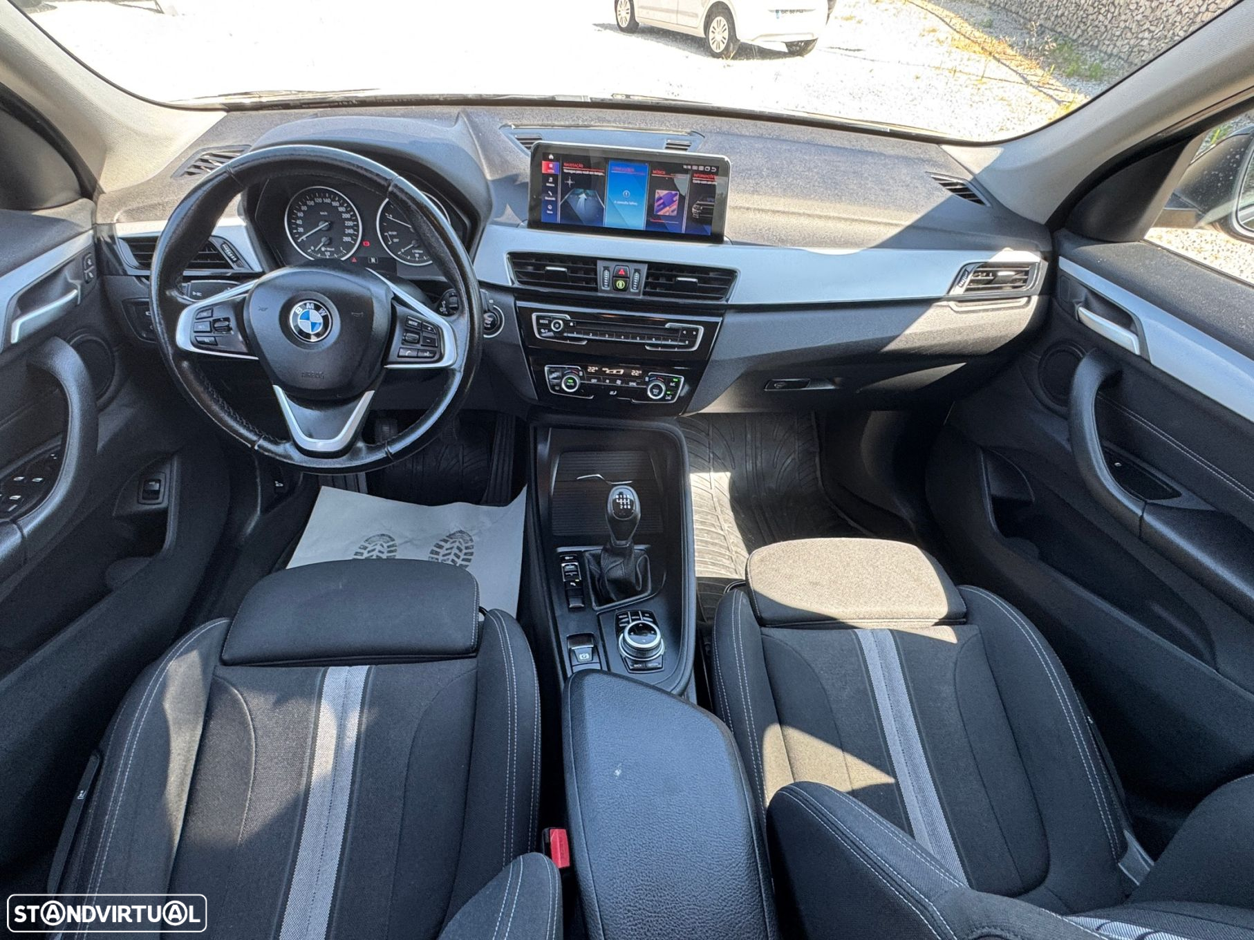 BMW X1 16 d sDrive Line Sport - 7
