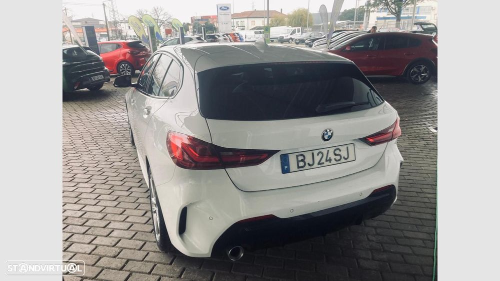 BMW 116 d Pack Desportivo M Auto - 8