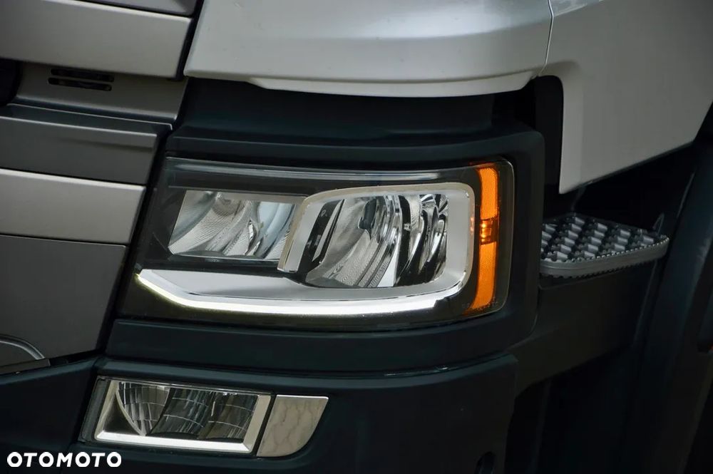 Scania R450 LOW DECK | KLIMA POSTOJOWA | FULL LED | WIRTUALNY KOKPIT | KONTRAKT SERWISOWY - 21