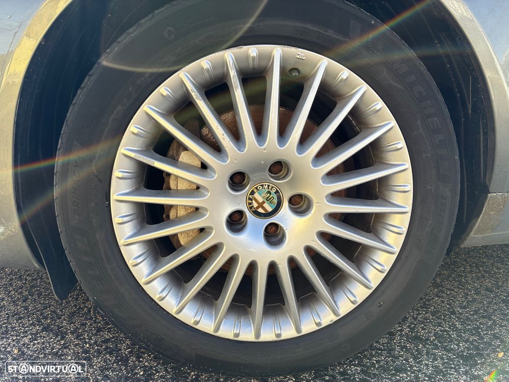 Alfa Romeo 159 Sportwagon 1.9 JTDm 16V Elegante - 12