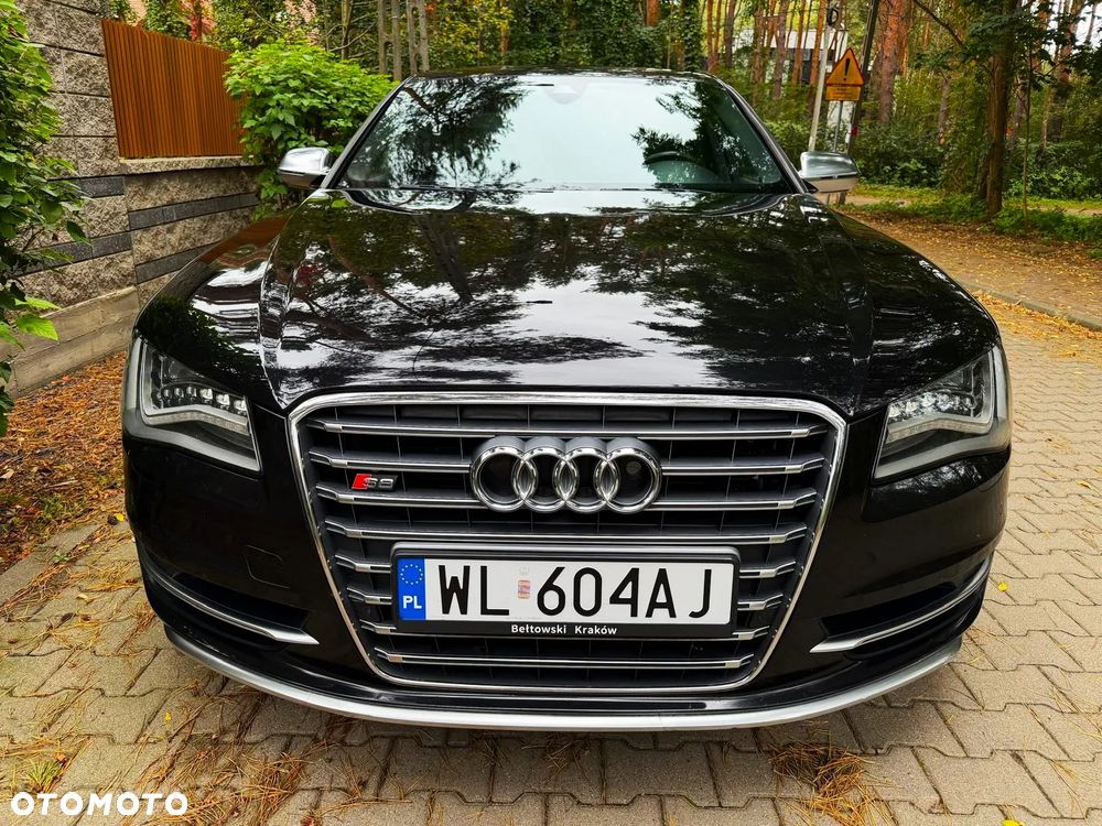 Audi S8 - 28