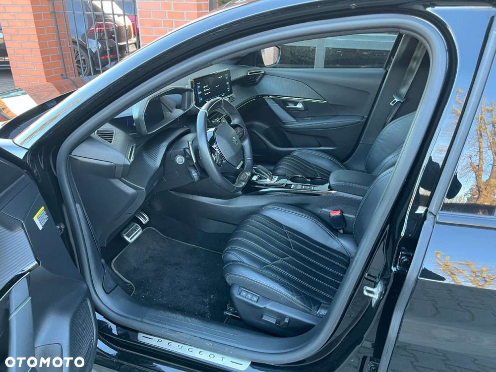 Peugeot 208 1.2 PureTech Allure S&S EAT8 - 21