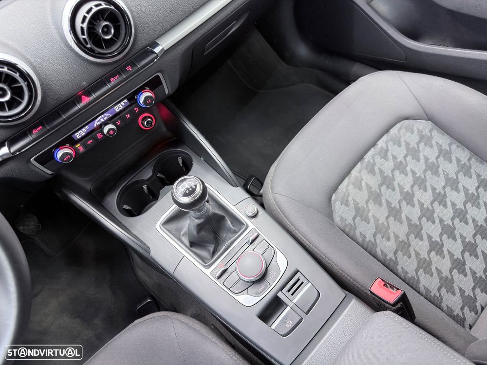 Audi A3 1.6 TDI Sport - 20