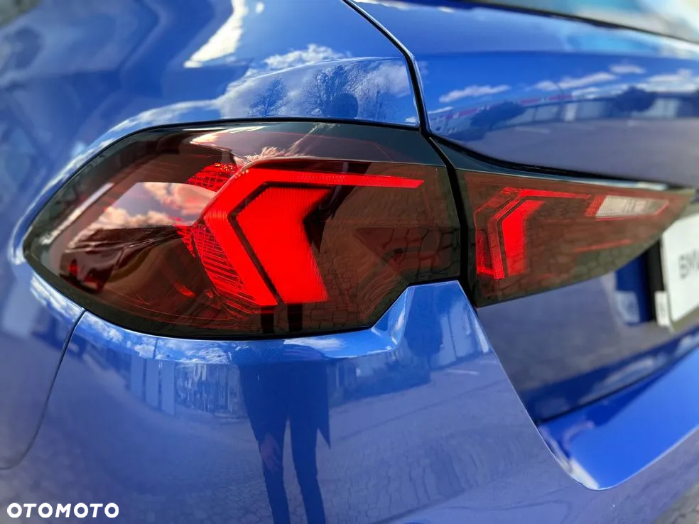 BMW Seria 1 120i M Sport - 8