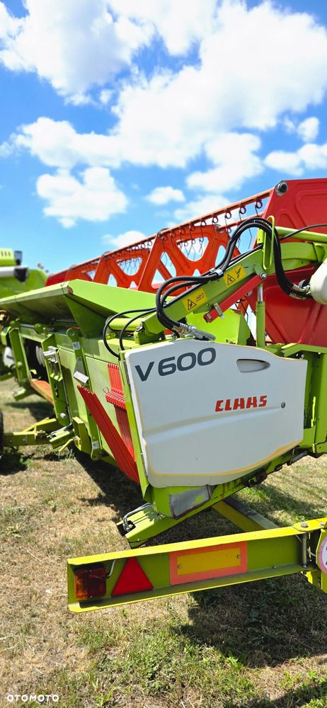 Claas Tucano 450 - 11