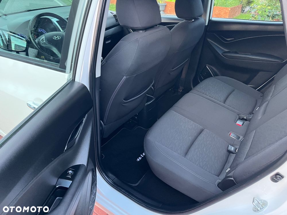 Hyundai ix20 1.4 blue Passion - 11
