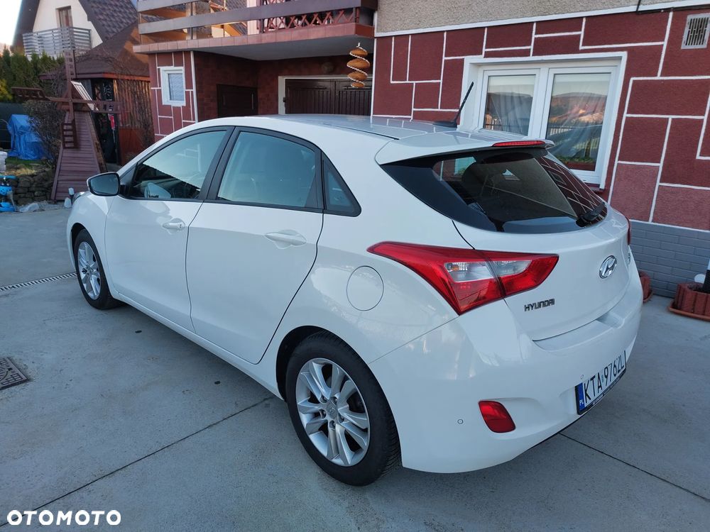 Hyundai i30 1.4 Fifa World Cup Edition - 3