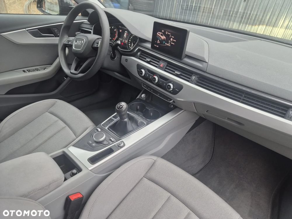 Audi A4 Avant g-tron 2.0 TFSI - 15