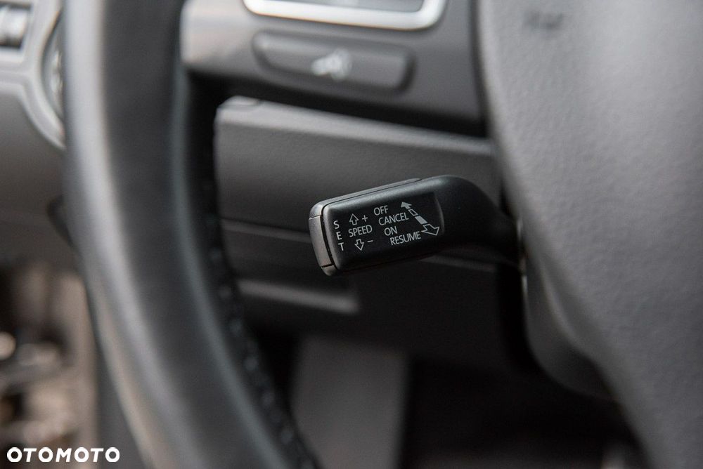 Volkswagen Passat Alltrack 2.0 TDI 4Motion DSG BlueMotion Tec - 25