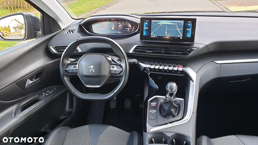 Peugeot 5008 - 13