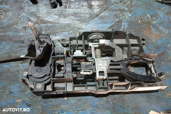 Suport maner deschidere din exterior usa fata dreapta X2717564409 X27 - 1