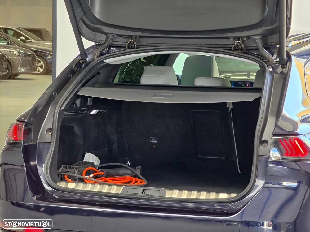 Peugeot 508 SW 1.6 Hybrid Allure e-EAT8 - 39