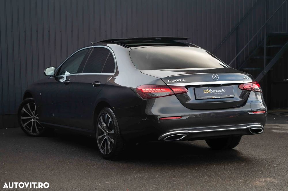 Mercedes-Benz E 300 de 4Matic 9G-TRONIC Avantgarde - 25
