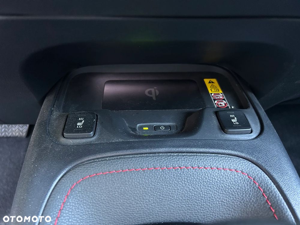 Toyota Corolla 1.8 Hybrid GR Sport - 25