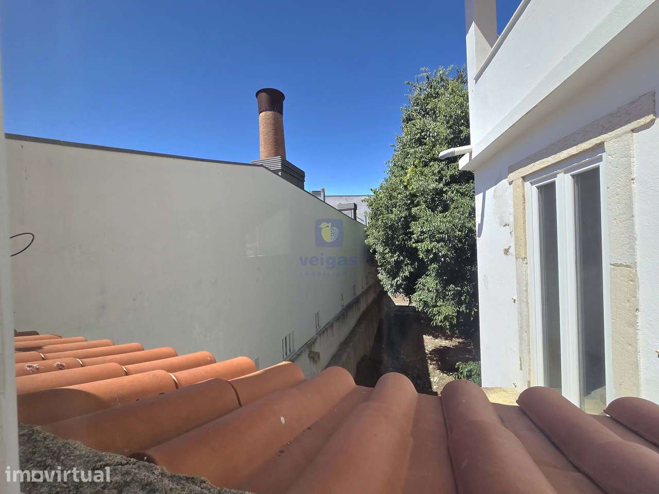 Apartamento renovado T2 com vista rio em São Vicente - Grande imagem: 4/22