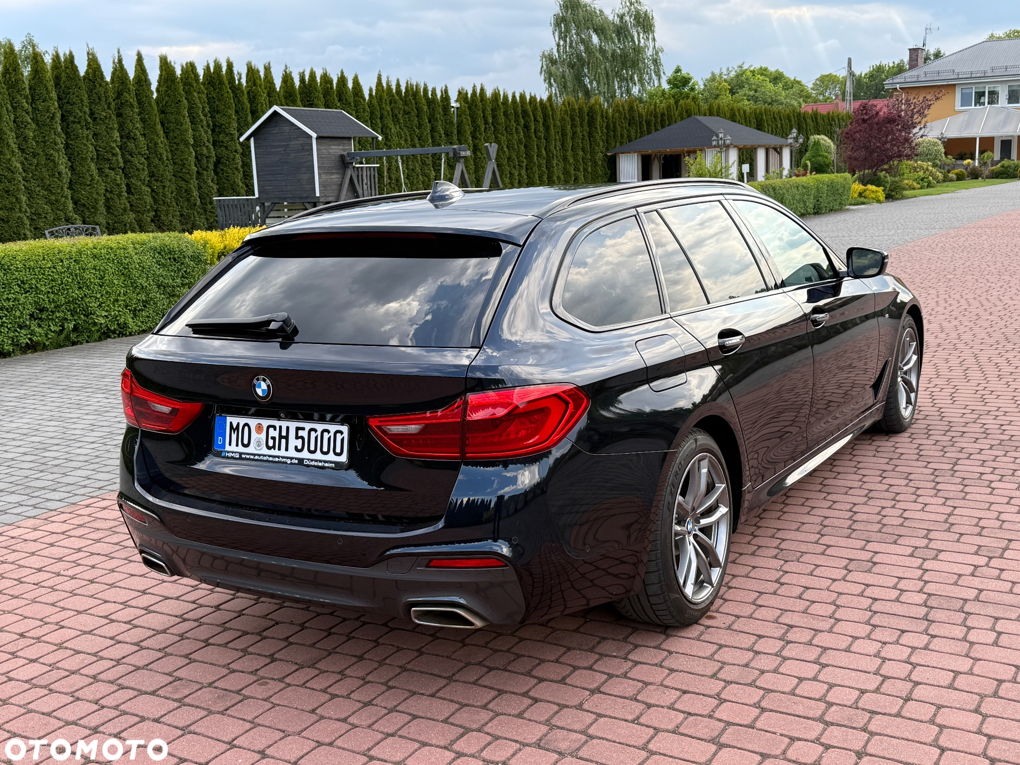 BMW Seria 5 520d Touring M Sport Edition - 11