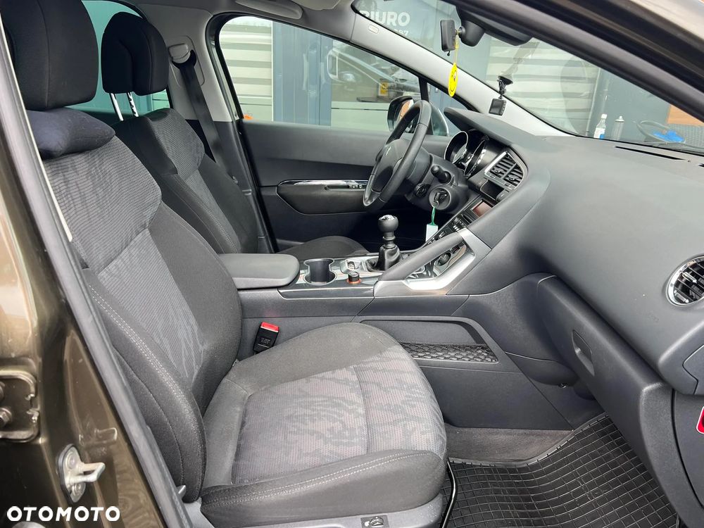 Peugeot 3008 1.6 HDi Premium - 21