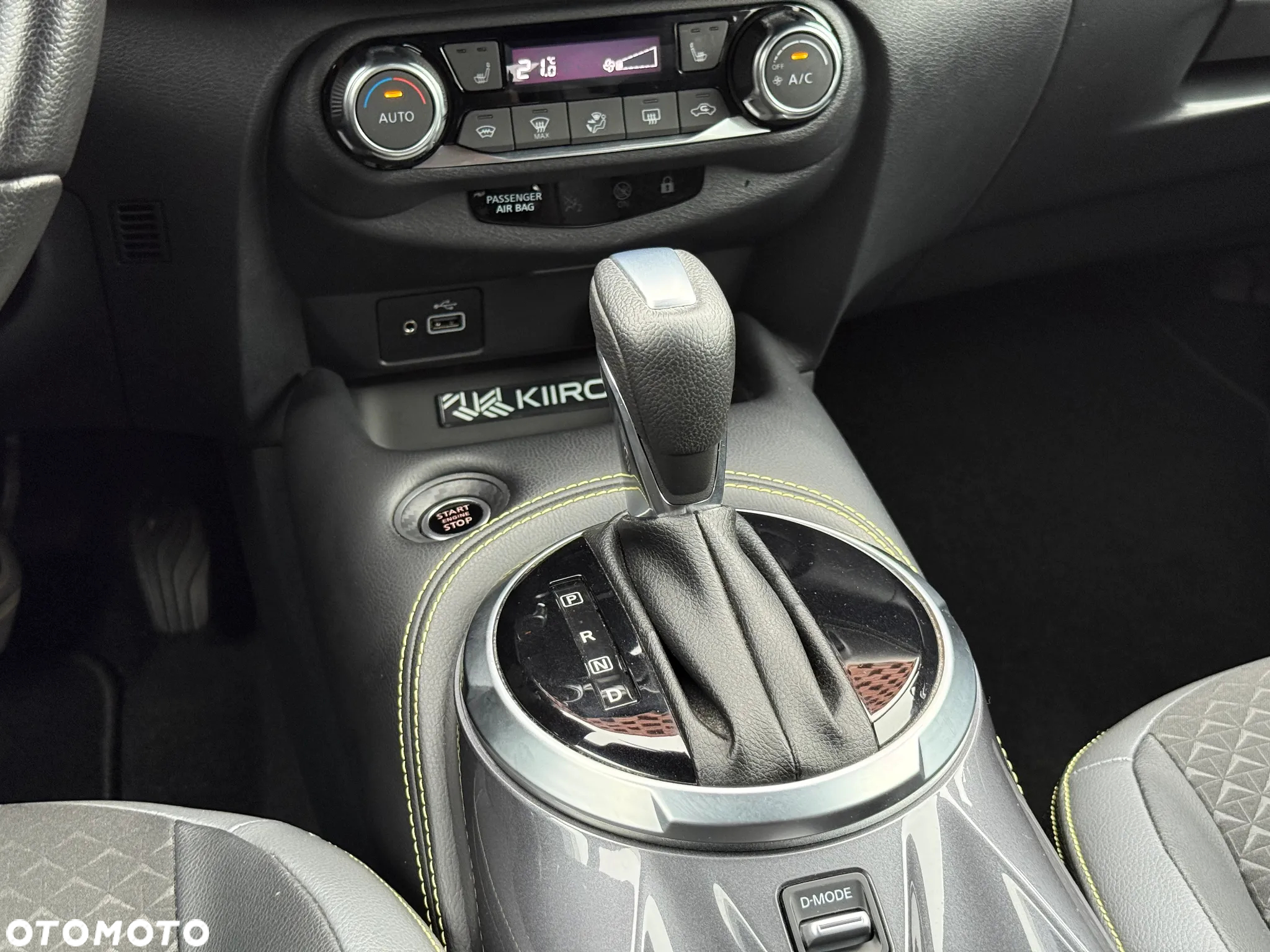 Nissan Juke 1.0 DIG-T Kiiro DCT - 16