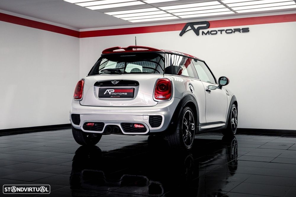 MINI 3 Portas John Cooper Works - 15