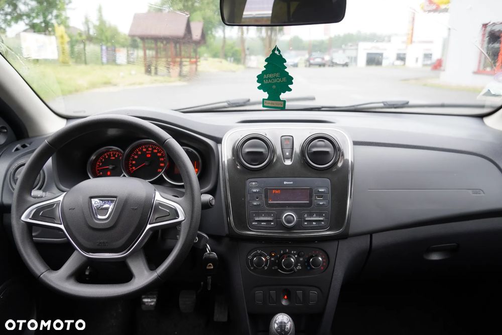 Dacia Sandero - 11
