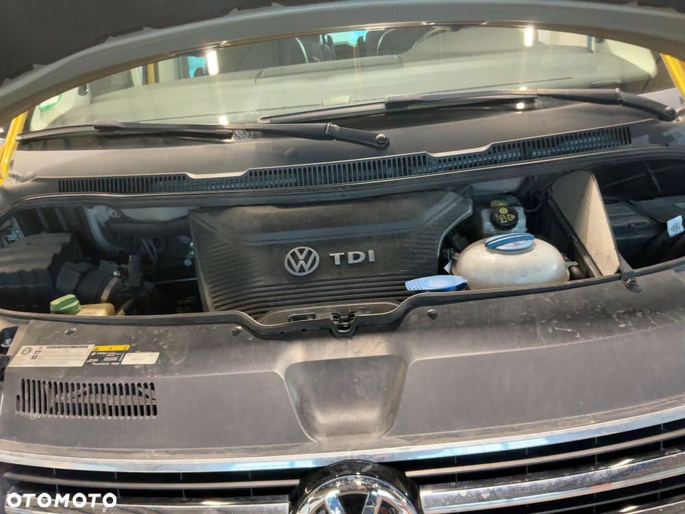 Volkswagen Multivan 2.0 TDI L1 Highline 4Motion DSG - 8