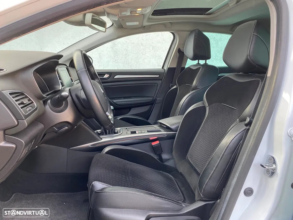 Renault Mégane Grand Coupe 1.5 Blue dCi Executive - 10