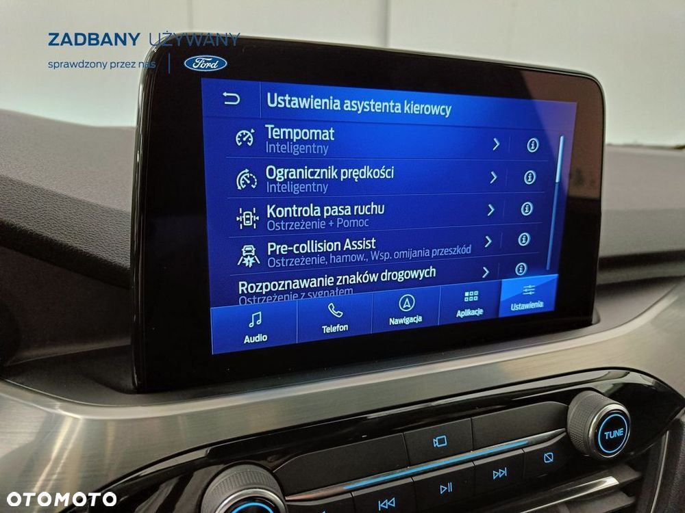 Ford Kuga 2.0 EcoBlue 4x4 TITANIUM X - 24
