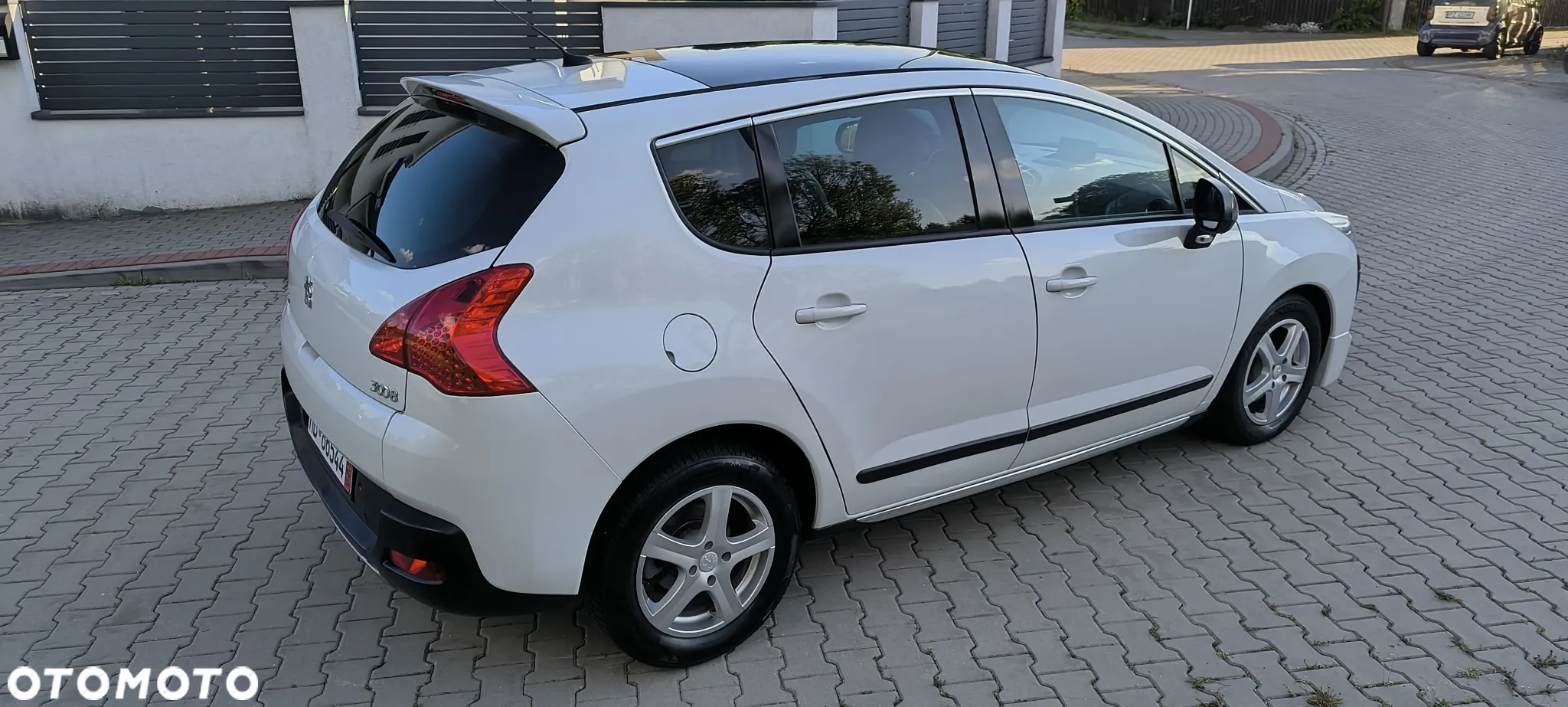 Peugeot 3008 2.0 HDi Allure - 23