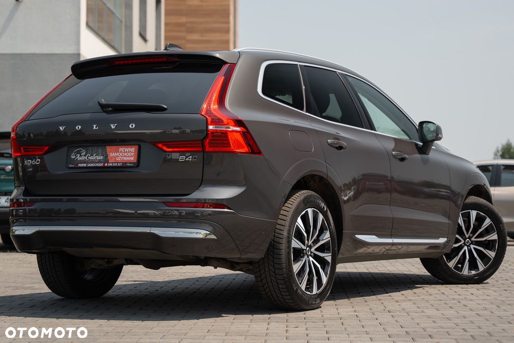 Volvo XC 60 B4 D AWD Geartronic Inscription - 11