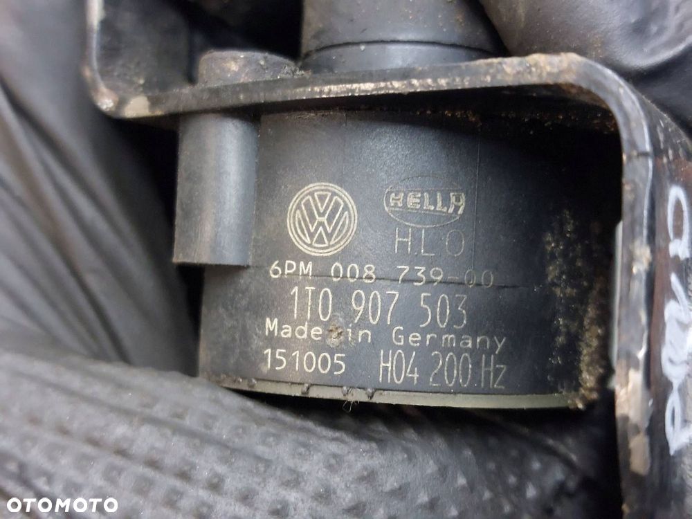 CZUJNIK POZIOMOWANIA ŚWIATEŁ XENON PRZÓD NA MIEJSCU AUDI A6 C6 1T0907503 - 4