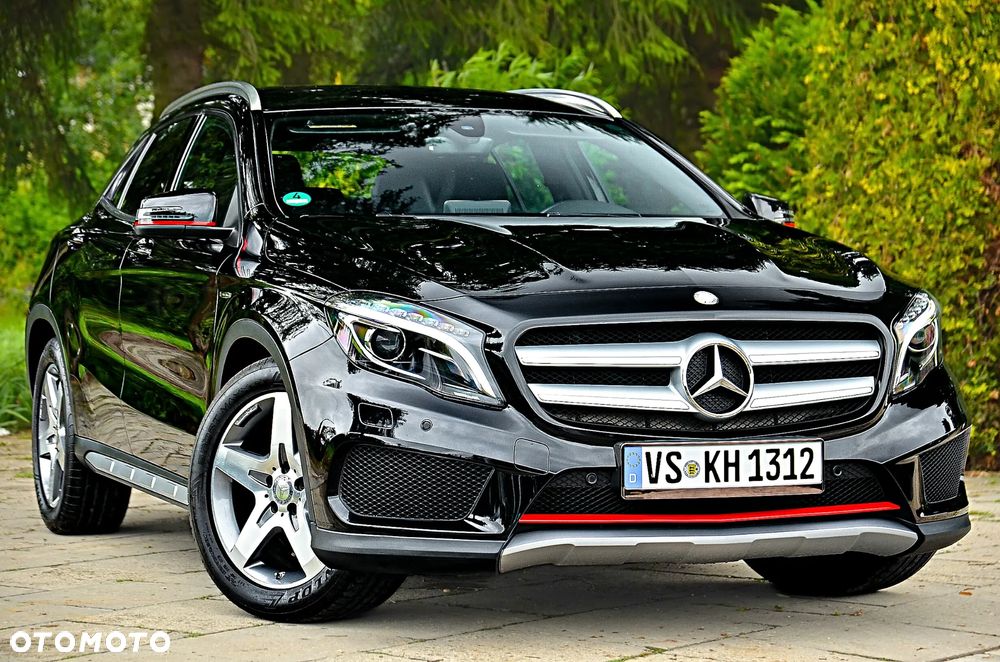 Mercedes-Benz GLA 180 7G-DCT AMG Line - 2