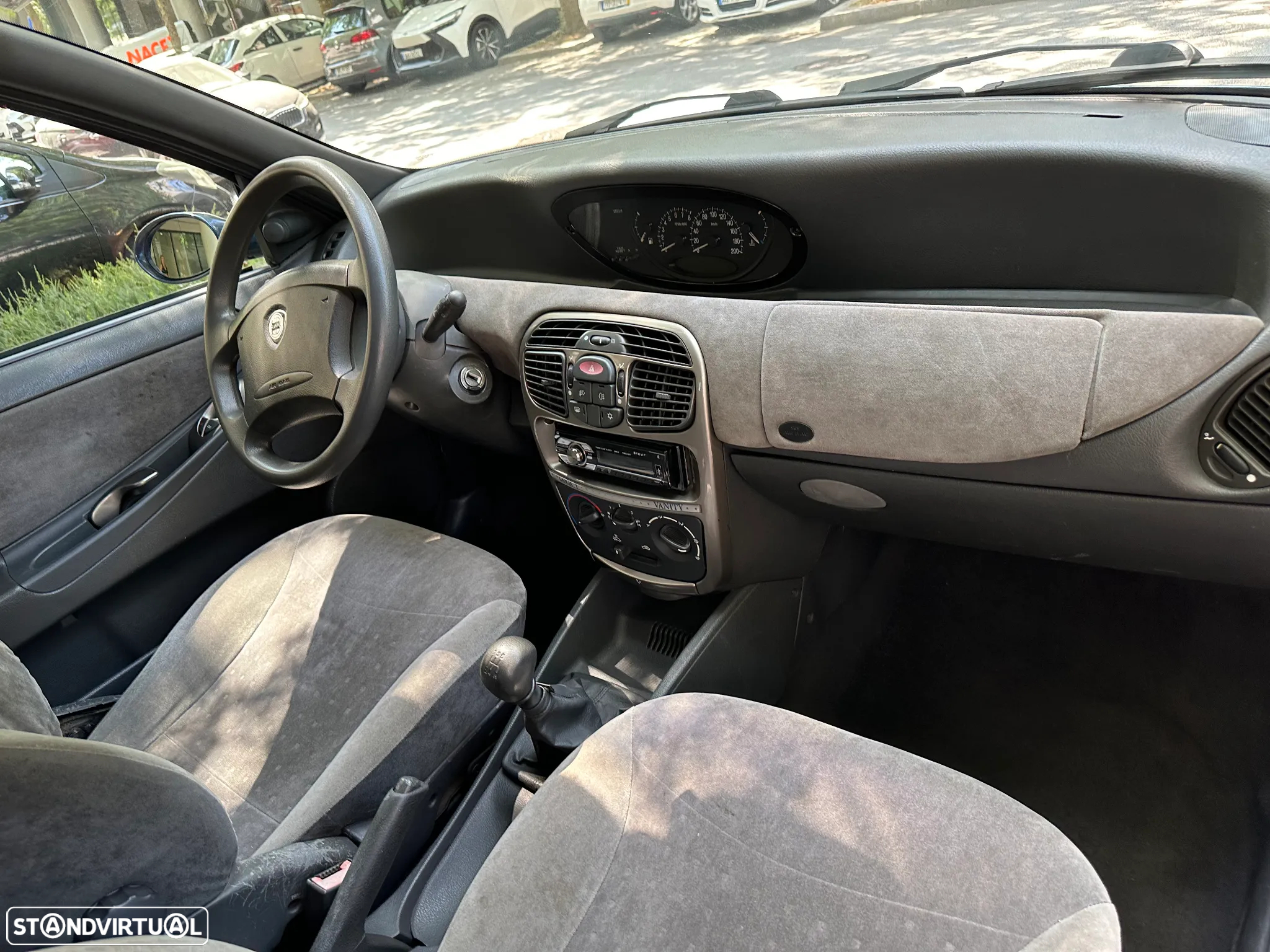 Lancia Y 1.2 Elefantino Blu - 15