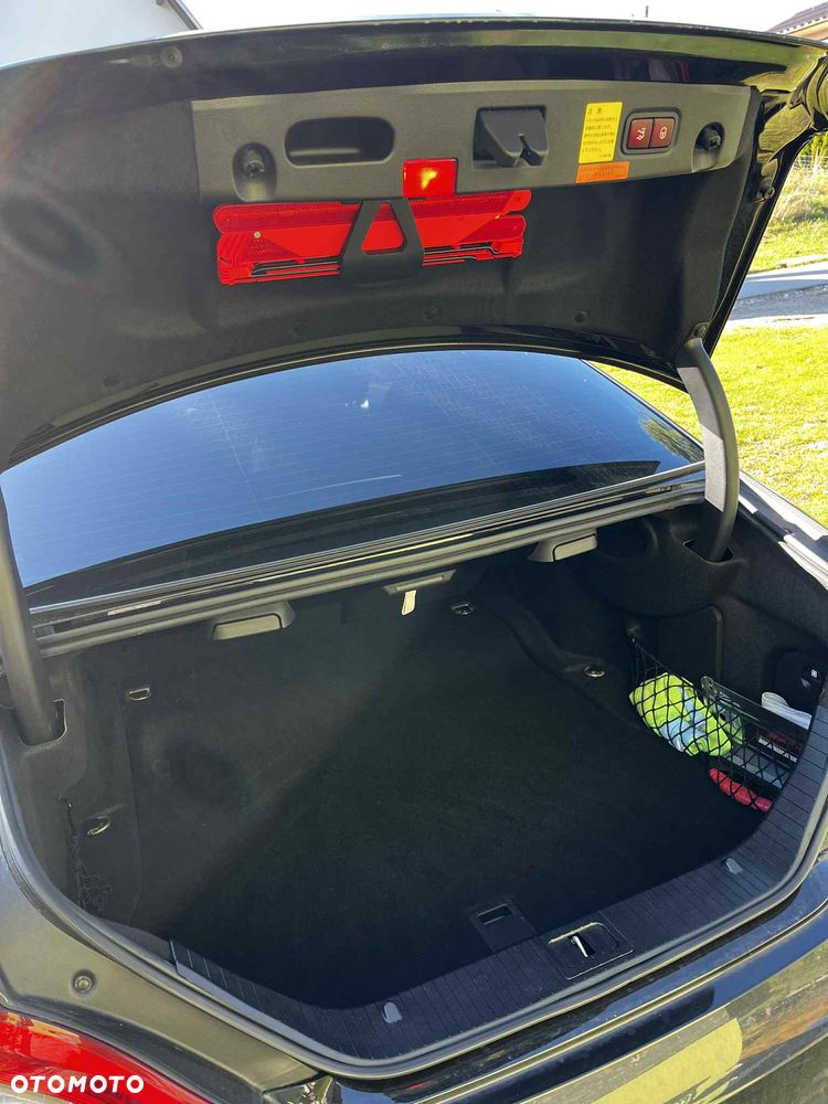 Mercedes-Benz CLS 350 BlueEffICIENCY - 16