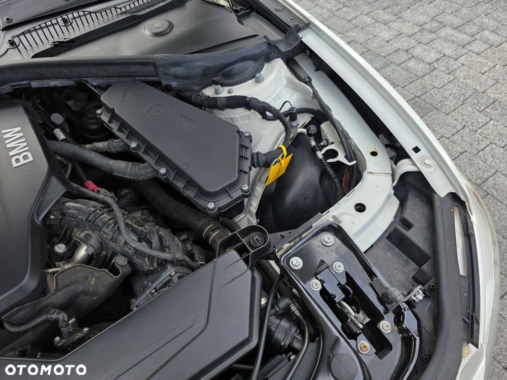 BMW Seria 1 - 34