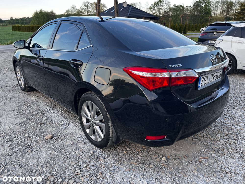 Toyota Corolla 1.6 Prestige - 12