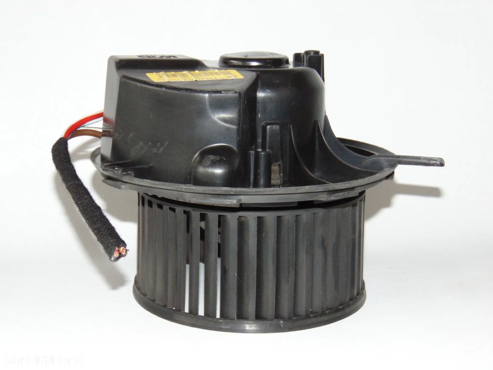 ORYGINAŁ dmuchawa wentylator nawiewu nagrzewnicy 1K1820015C F983228M Audi A3 8P VW Volkswagen Golf 5 V Touran I EUROPA - 8