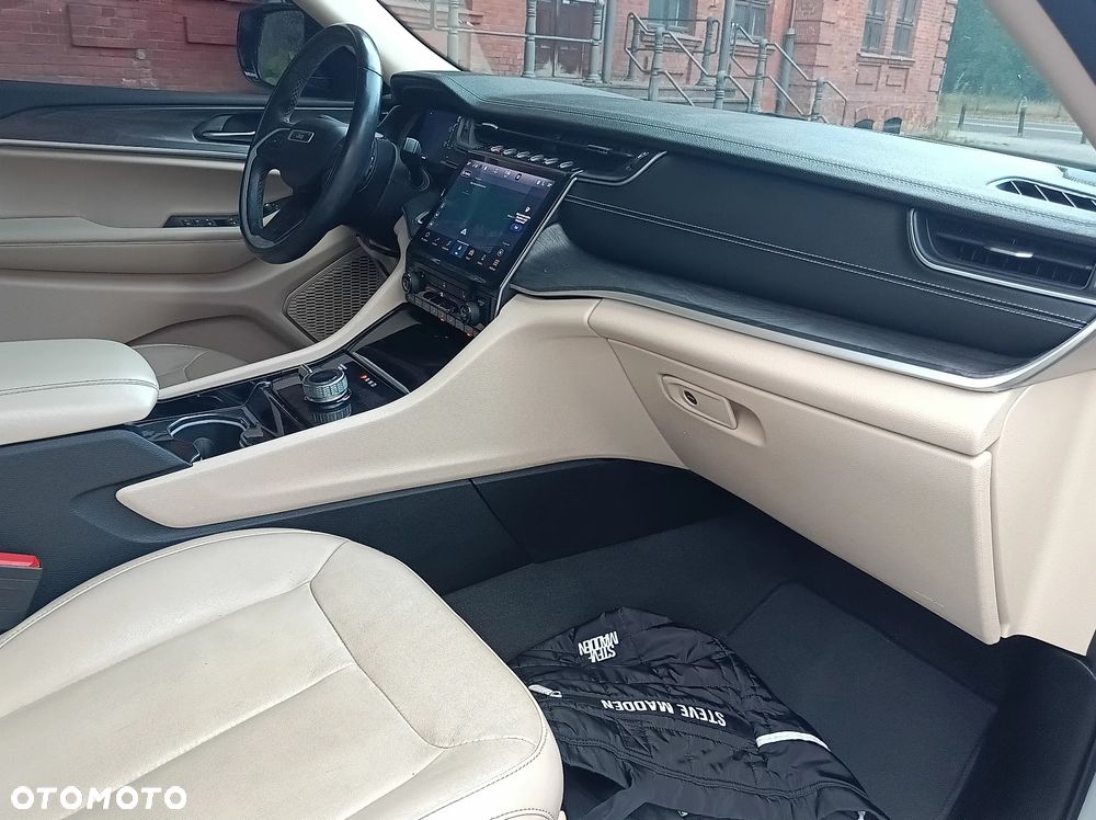Jeep Grand Cherokee 3.6 V6 Limited - 32