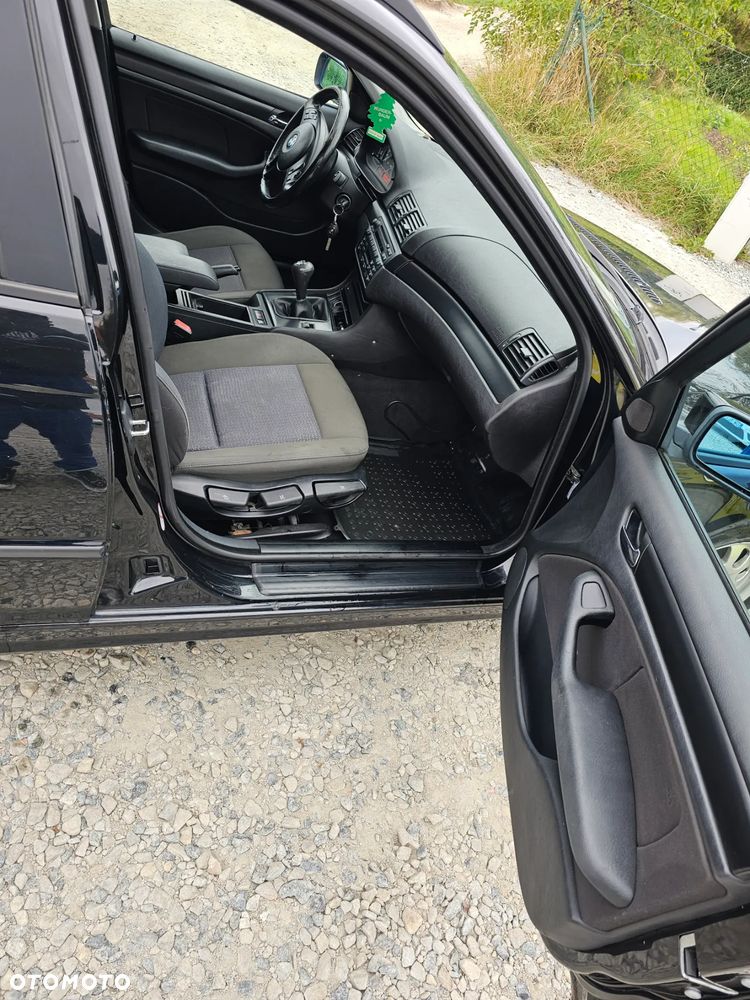 BMW Seria 3 320d - 9