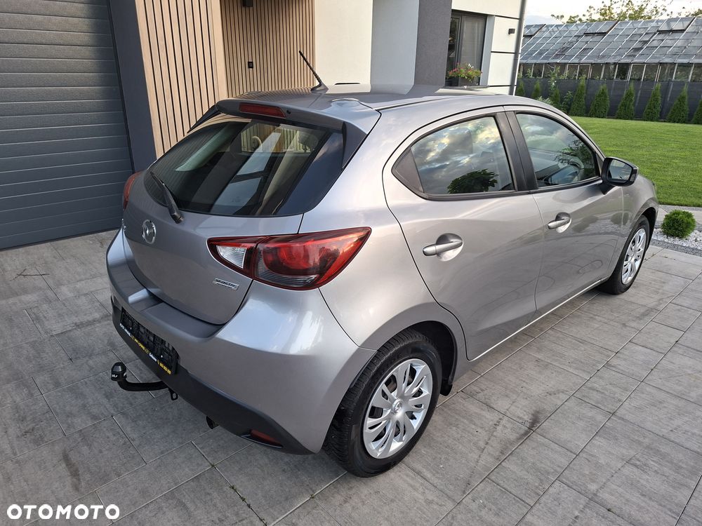 Mazda 2 - 3
