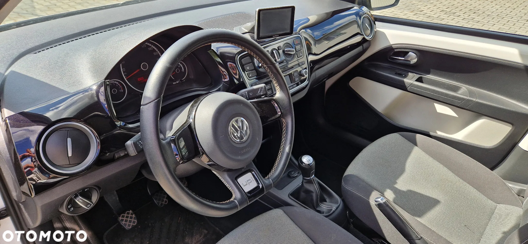 Volkswagen up! cheer - 10