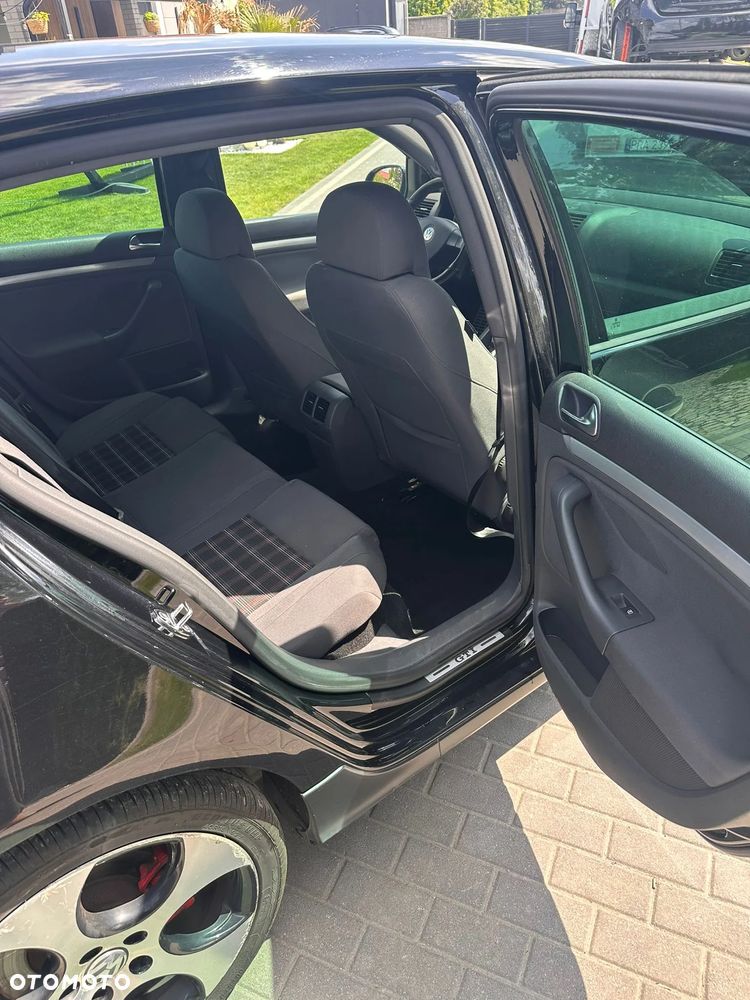 Volkswagen Golf 2.0 TSI GTI DSG - 14