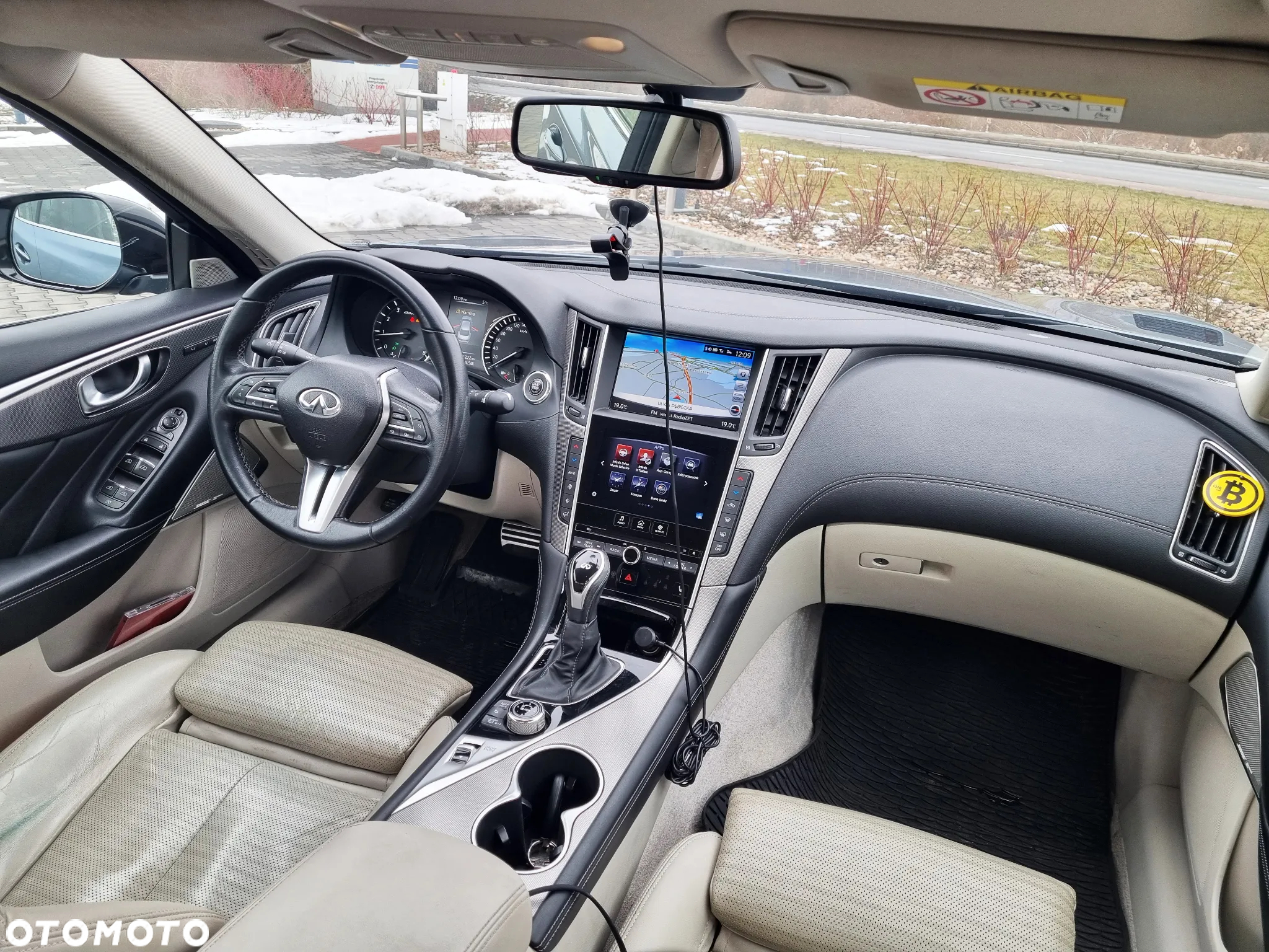 Infiniti Q50 - 8