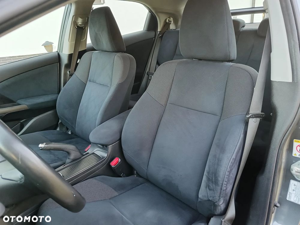 Honda Civic 1.8 i-VTEC Lifestyle - 13