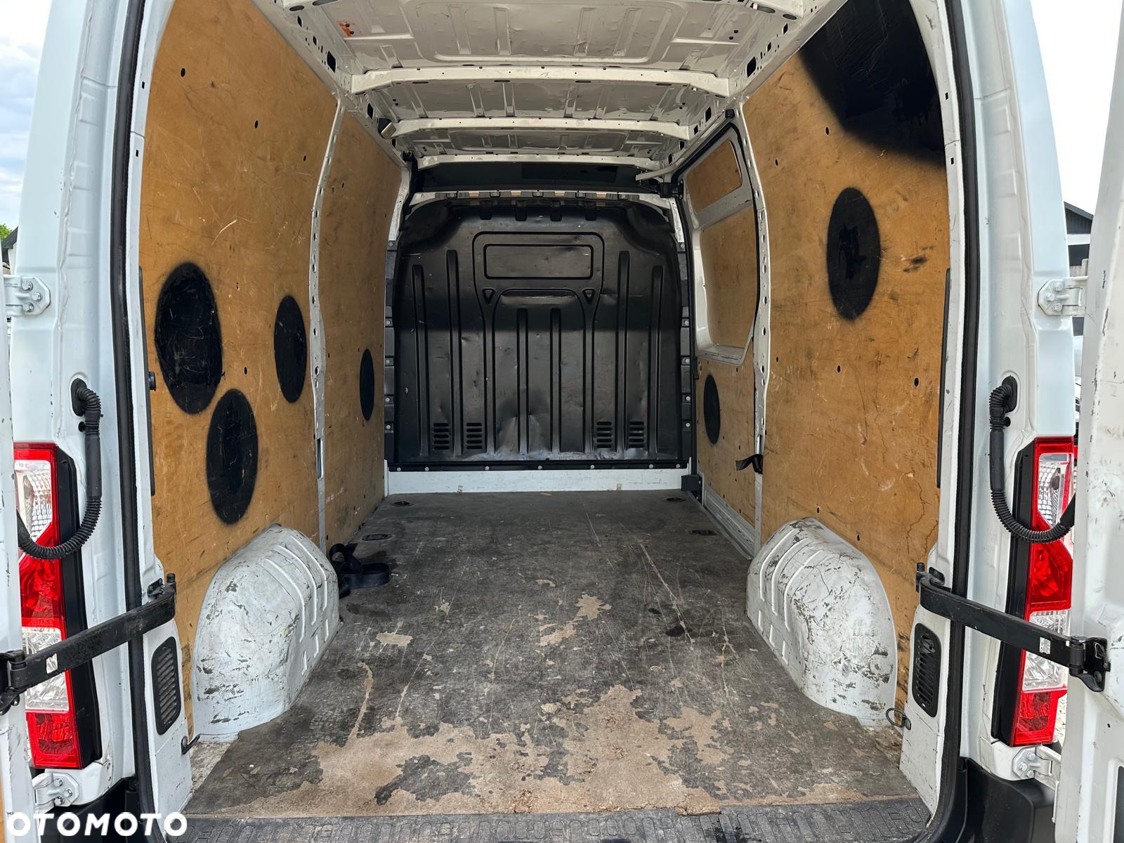 Renault Master - 12