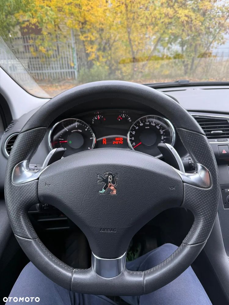Peugeot 3008 - 18