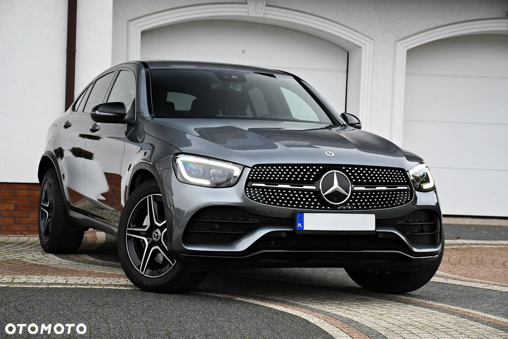 Mercedes-Benz GLC 200 4Matic 9G-TRONIC AMG Line - 10